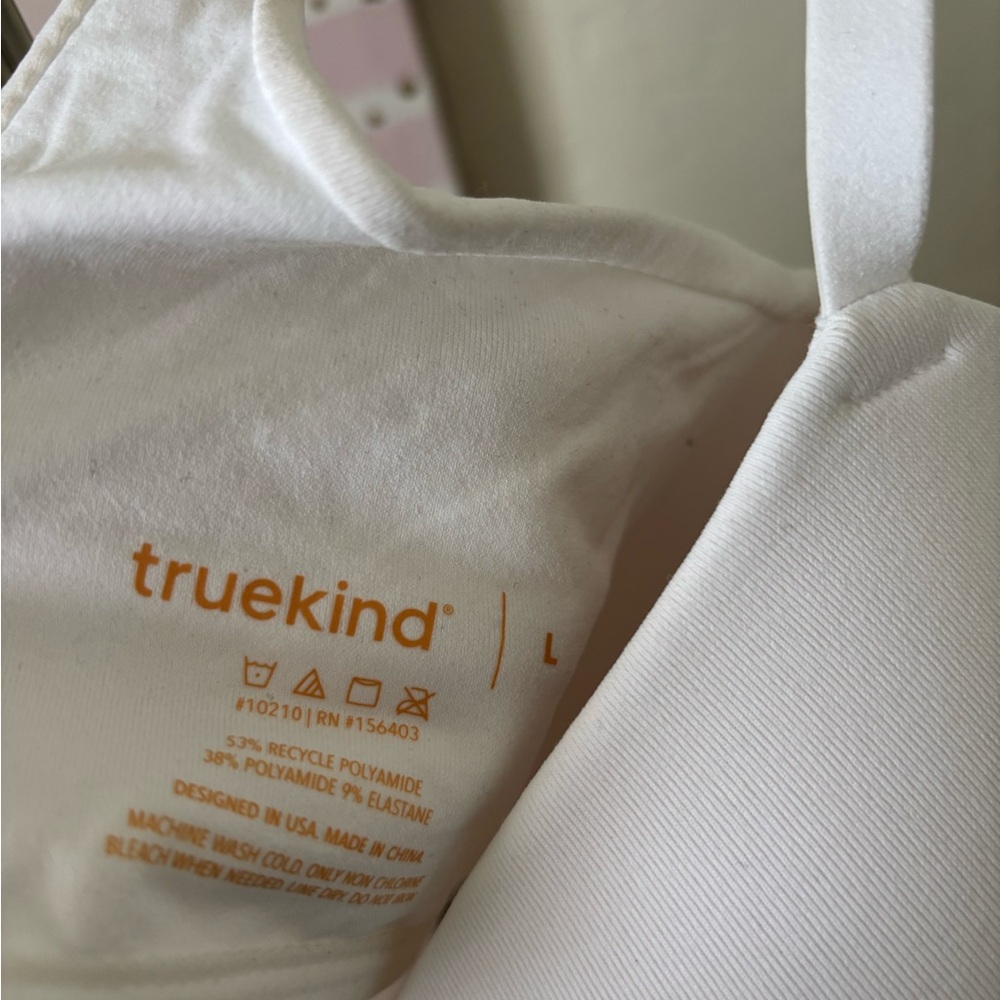 NEW Truekind Supportive Comfort Wireless Shaping Bra with Extender - Picture 3 of 4